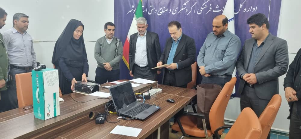 شهدا در راه خدا از تمام هستی خود گذشتند