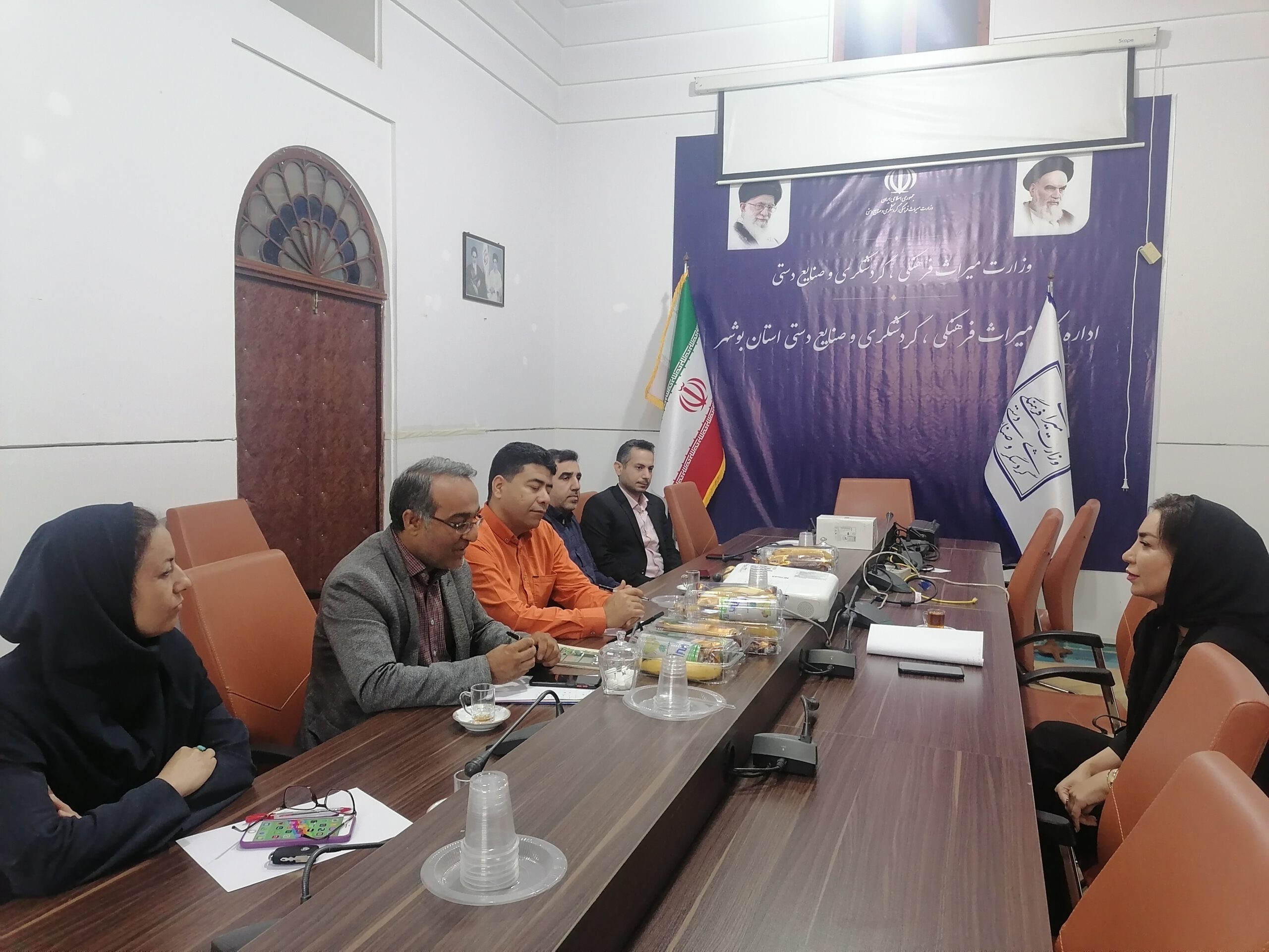 برگزاری آزمون مصاحبه زبان انگلیسی فعالان حوزه گردشگری در بوشهر