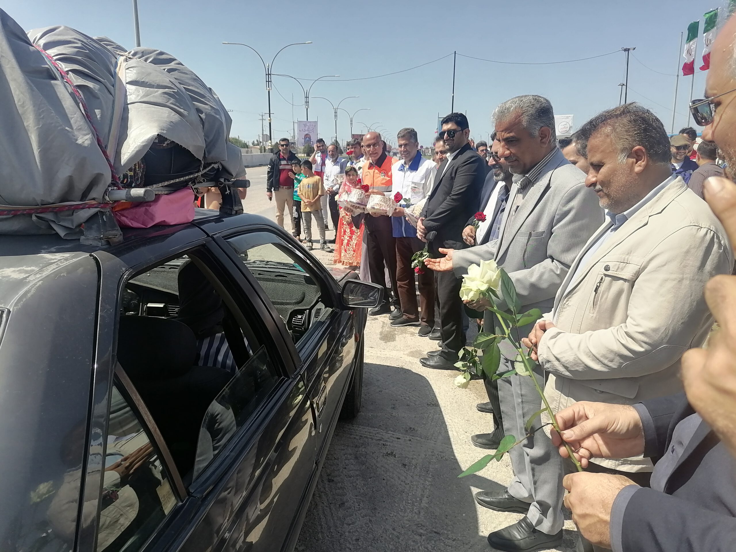 برگزاری مراسم استقبال از گردشگران نوروزی در بوشهر