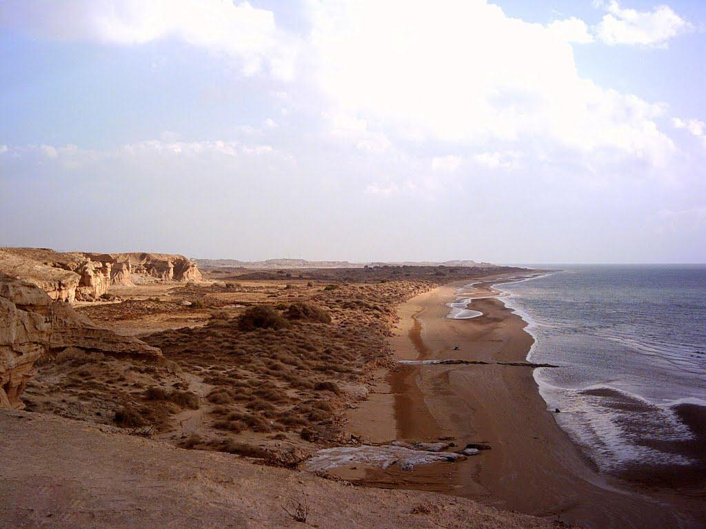  ساحل ماسه‌ای بندر دیلم