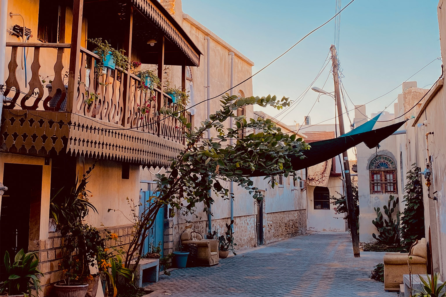  آغاز ارائه تسهیلات قرض‌الحسنه تبصره ۱۵ قانون بودجه ۱۴۰۴ برای فعالان گردشگری و صنایع‌دستی